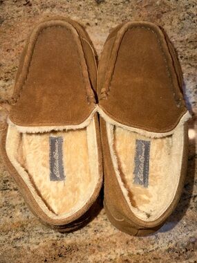 Eddie Bauer Men’s Tan Suede Shearling Slip-On Loafers